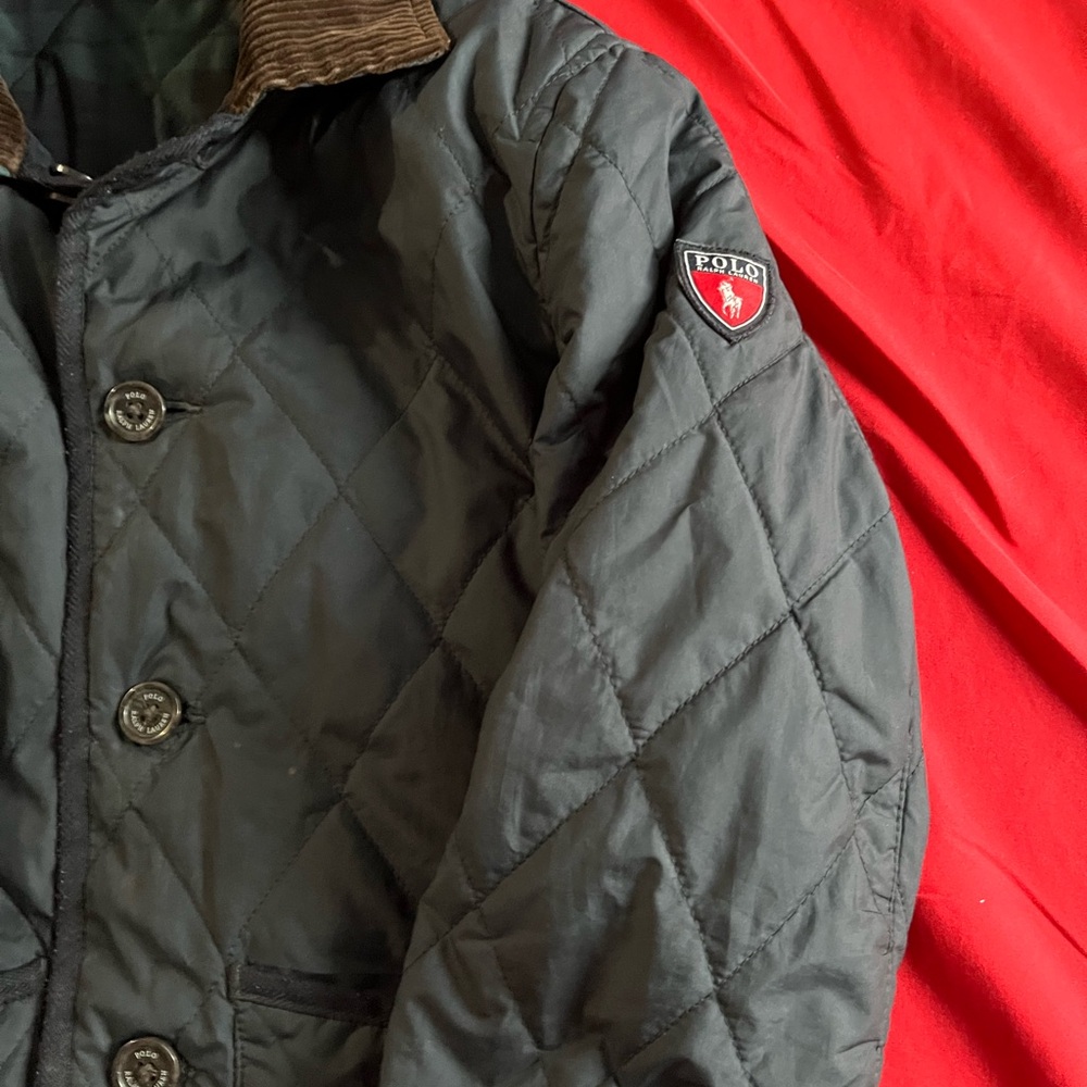 Polo by Ralph Lauren Reversible Navy and Green Quilted Puffer Jacket - Picture 5 of 6